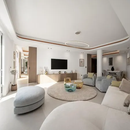 Le Palace Miramar 아파트
